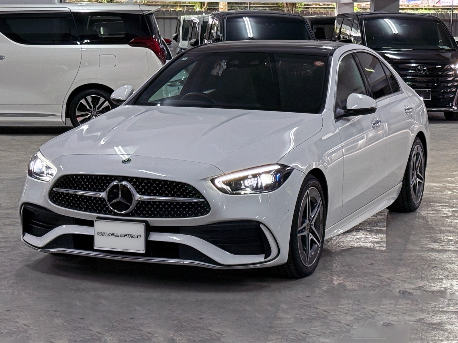 MERCEDES BENZ C200 AVANTGARD