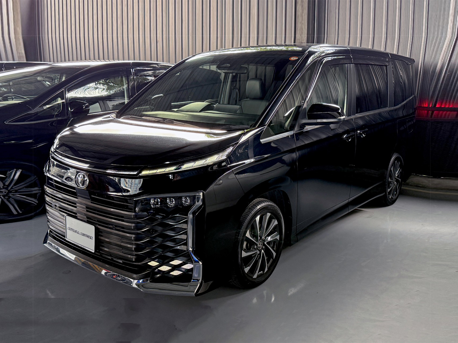 Toyota Voxy S-Z